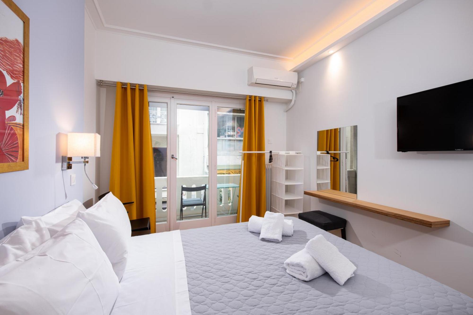 Philos At Nikis - Two Bedroom In Plaka เอเธนส์ ภายนอก รูปภาพ