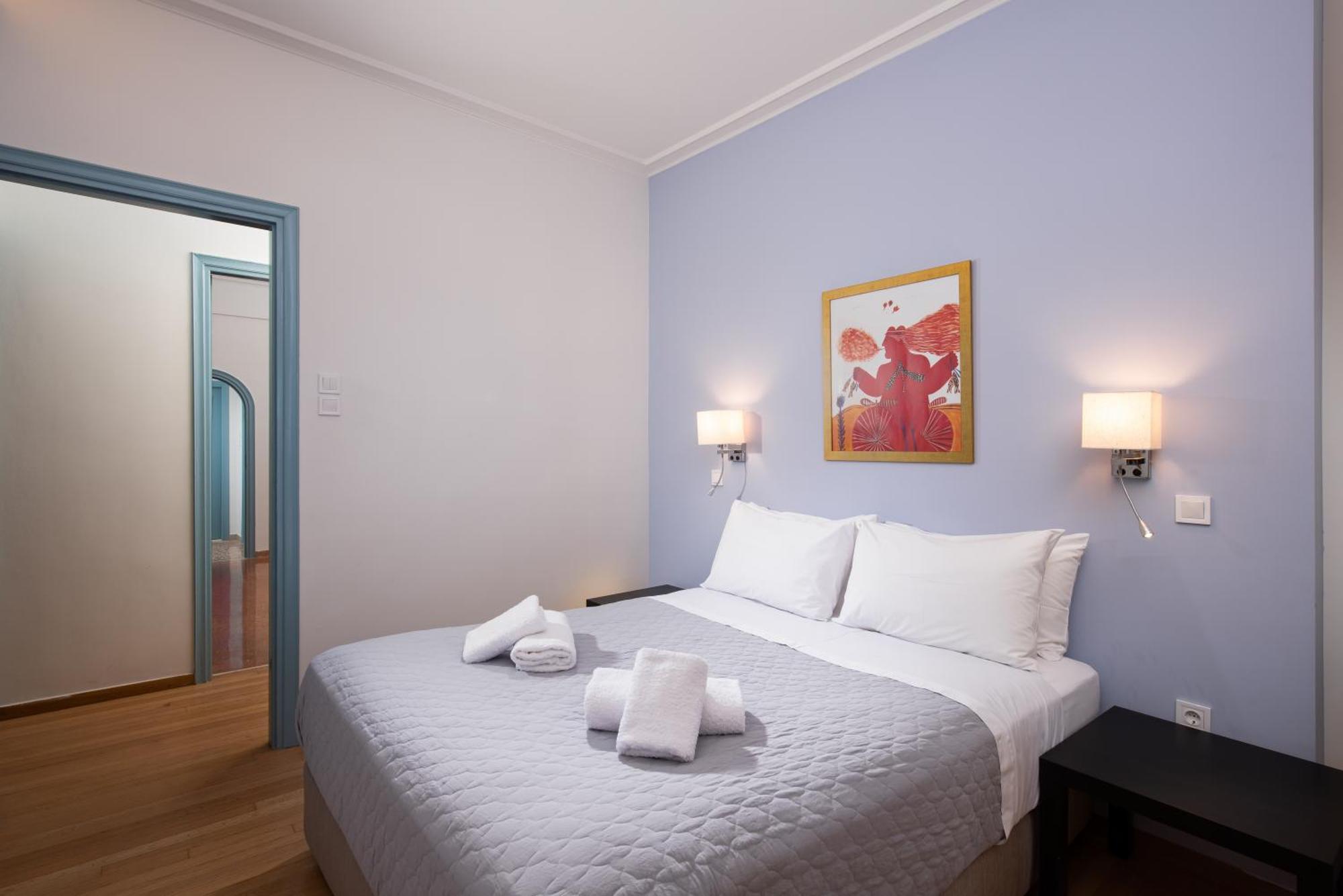 Philos At Nikis - Two Bedroom In Plaka เอเธนส์ ภายนอก รูปภาพ