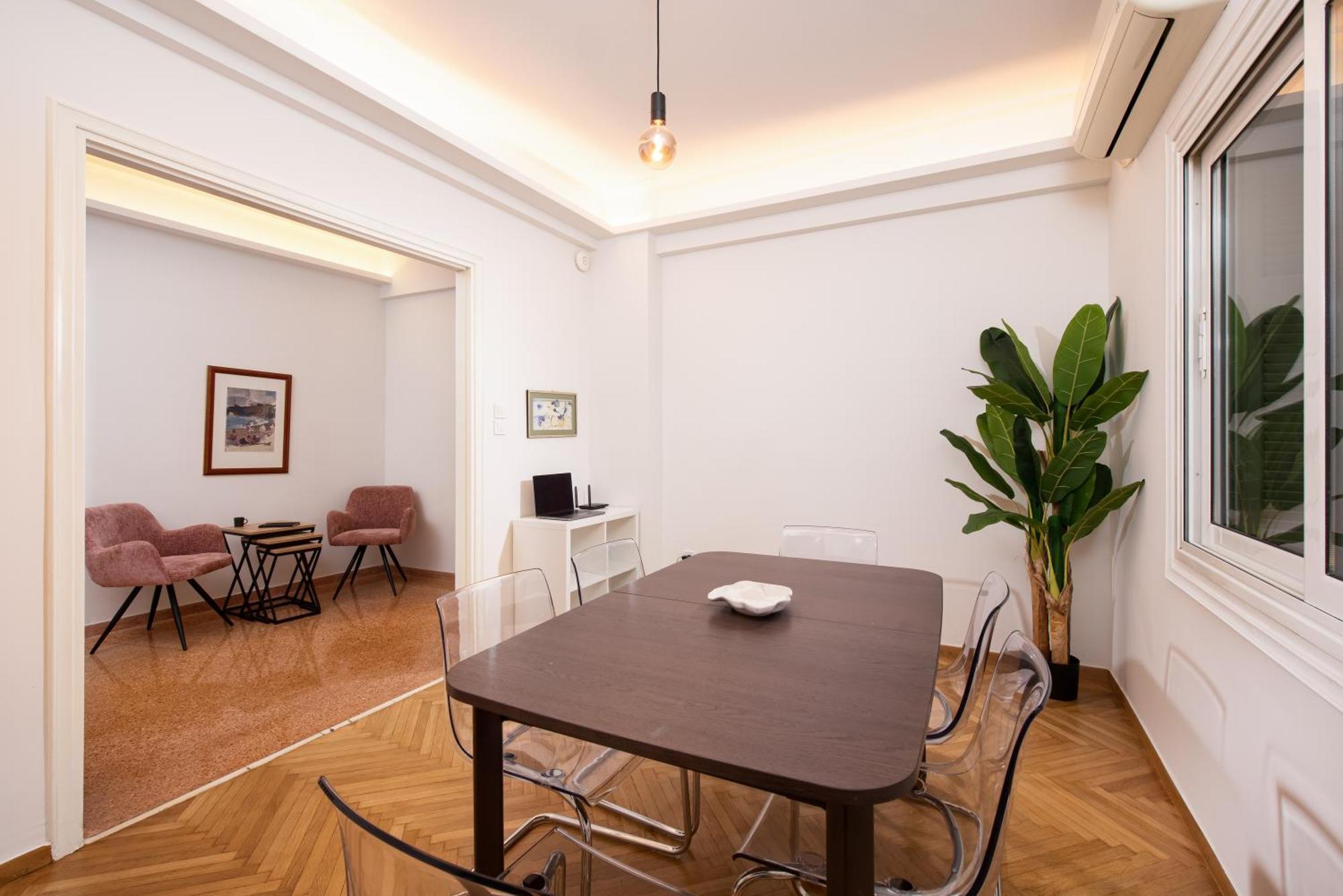 Philos At Nikis - Two Bedroom In Plaka เอเธนส์ ภายนอก รูปภาพ